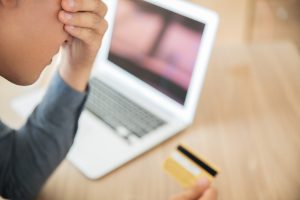 Más de un millón de cuentas bancarias fueron comprometidas en 2025 por robo de credenciales