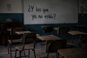 Avancemos al borde del colapso