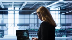El avance de la IA dispara la inversión en ciberseguridad en AL, según Kaspersky